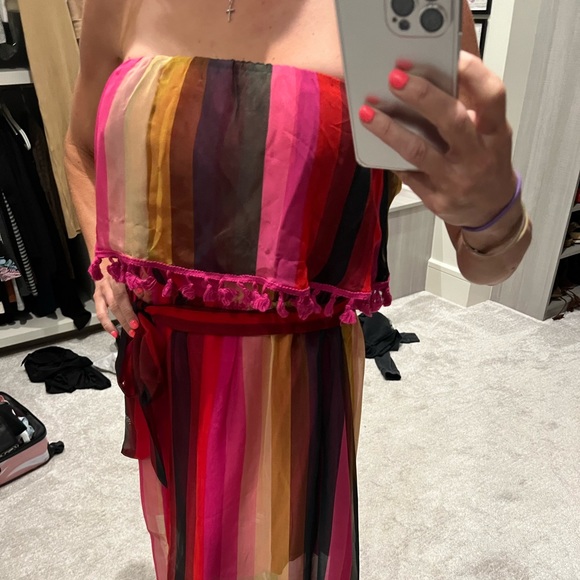 Aakaa maxi dress, new with tags! Size small - Picture 5 of 9